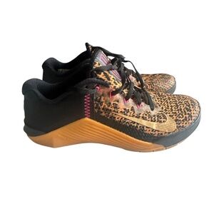 Nike Metcon 6 Women 8 Shoes Sneakers Cheetah Black Gold Spots Running Climbing